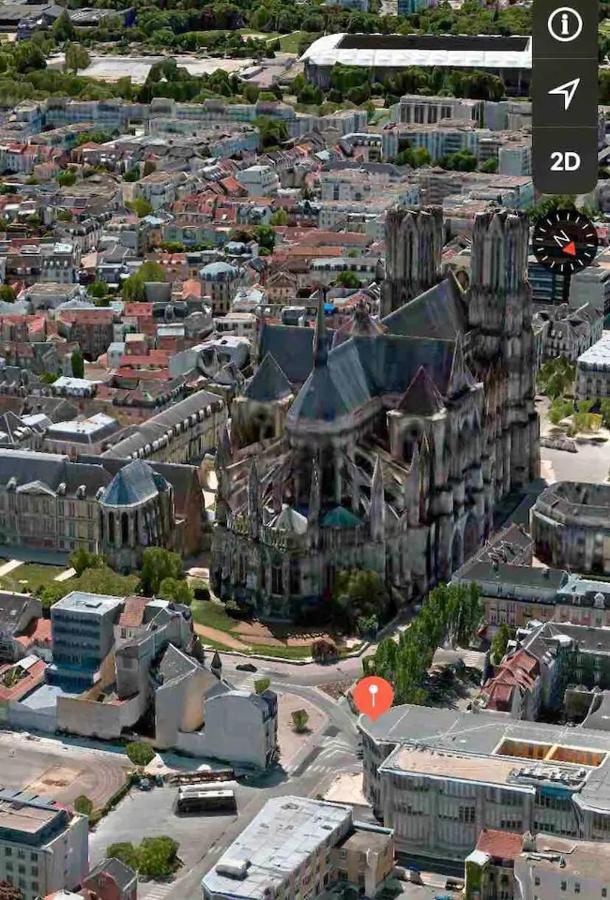 Apartamento Loft des Sacres - Vue unique sur la Cathédrale Reims Exterior foto